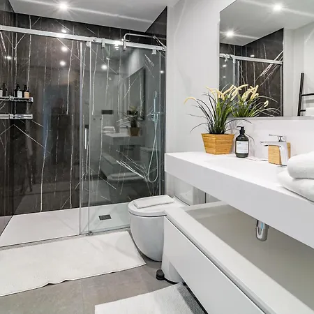 Lae131d- Apotel Hills By Roomservices Apartament